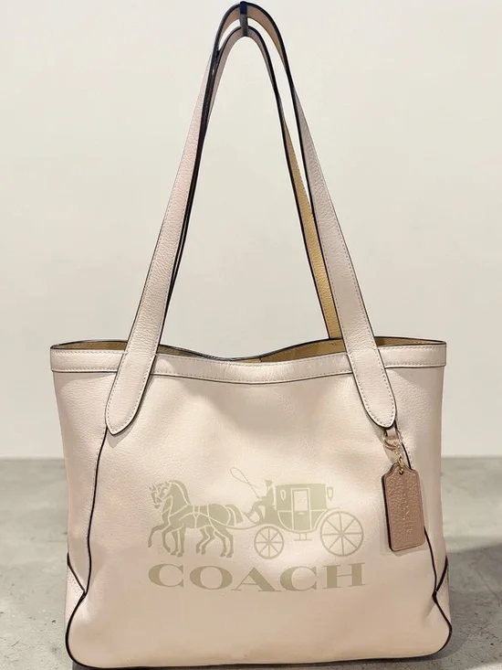 Coach Horse & Carriage Tote Chalk Vanilla C4063 - Picture 1 of 14